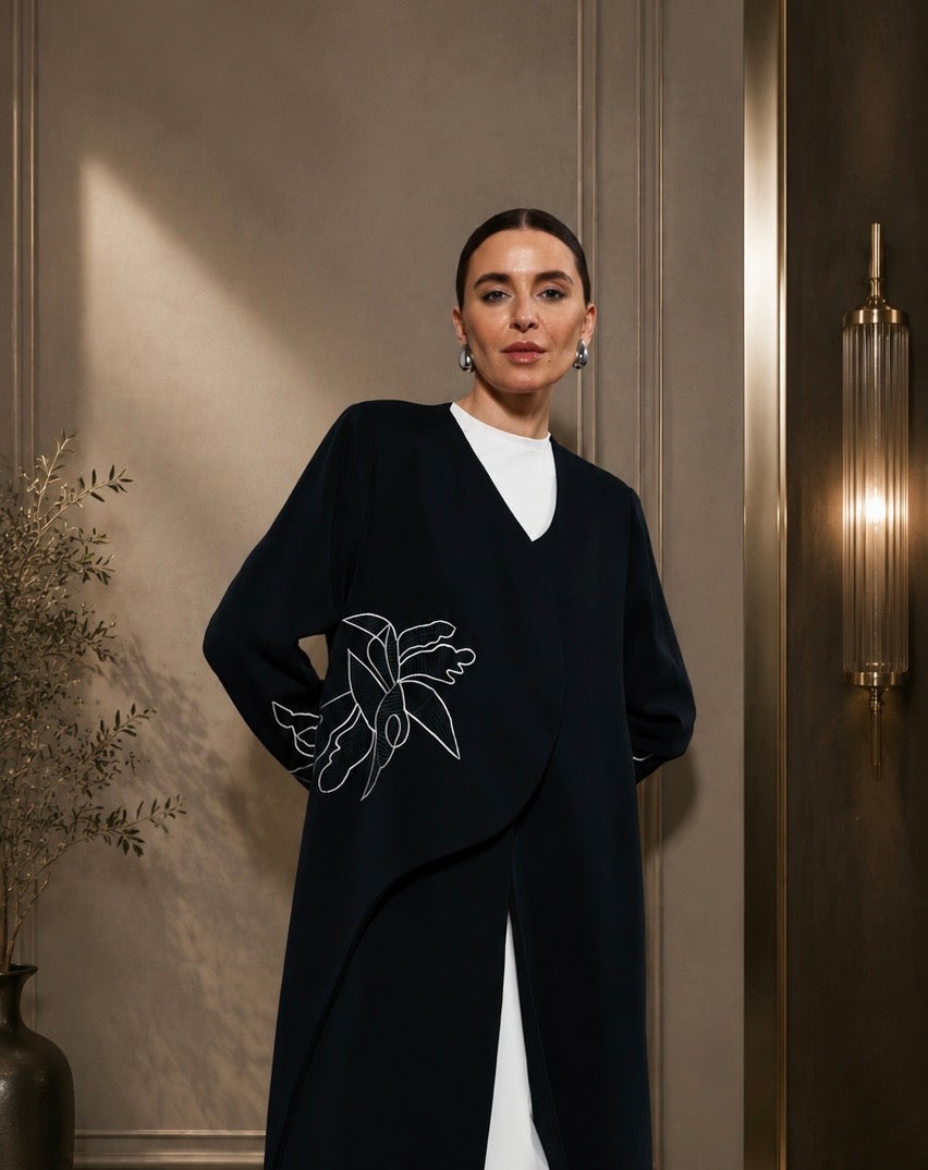 Elegant abaya